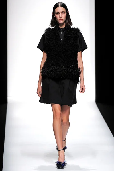 Look 35